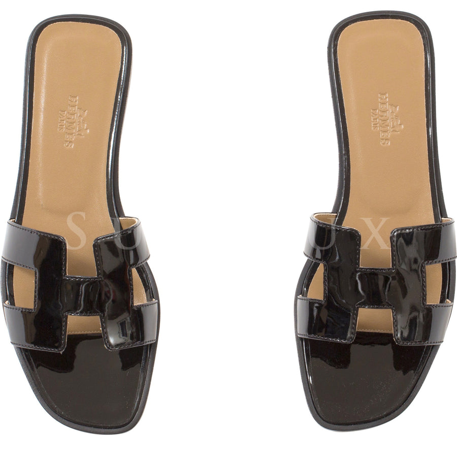 Hermès Oran Sandals Noir